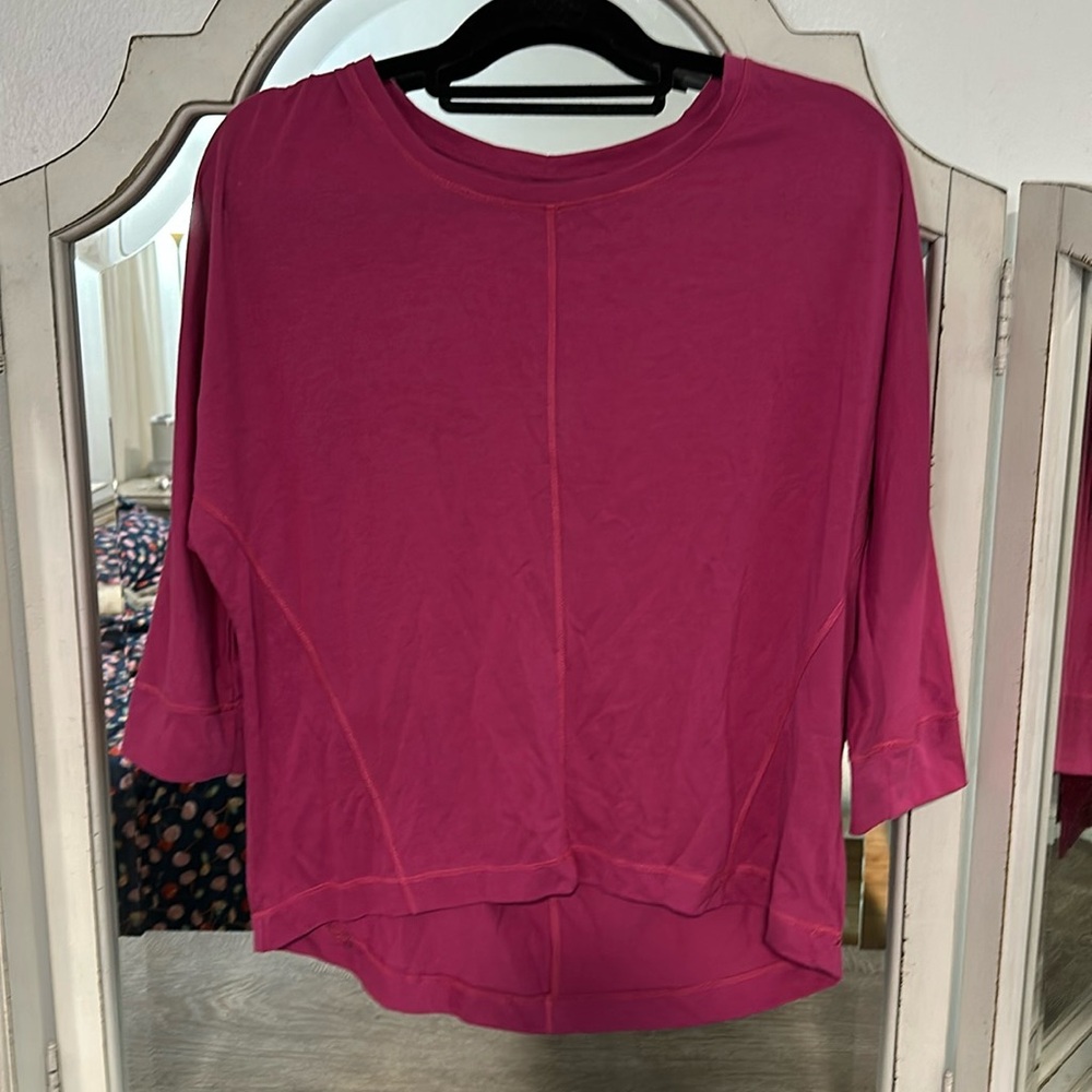 Pink 3/4 sleeve top
